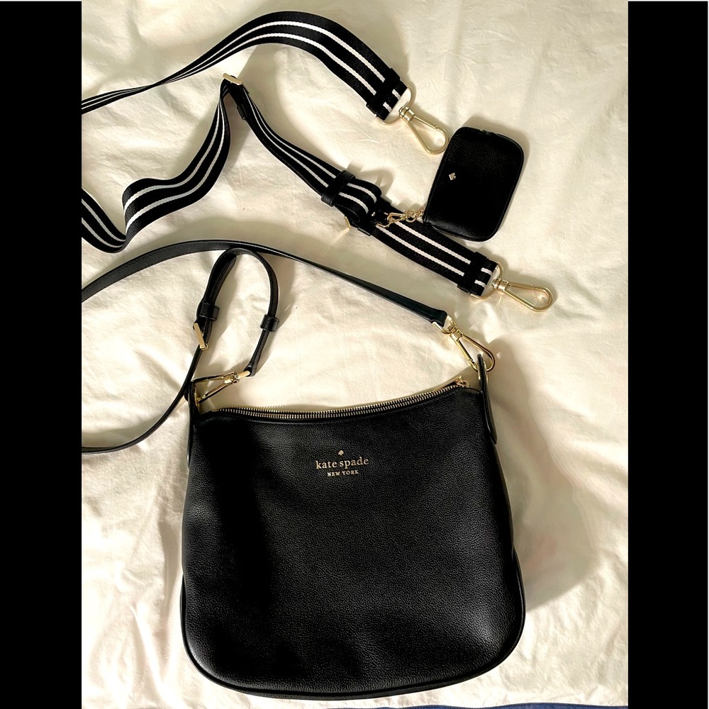 Kate Spade crossbody blk leather bag. New. 2 straps: leather; striped material.